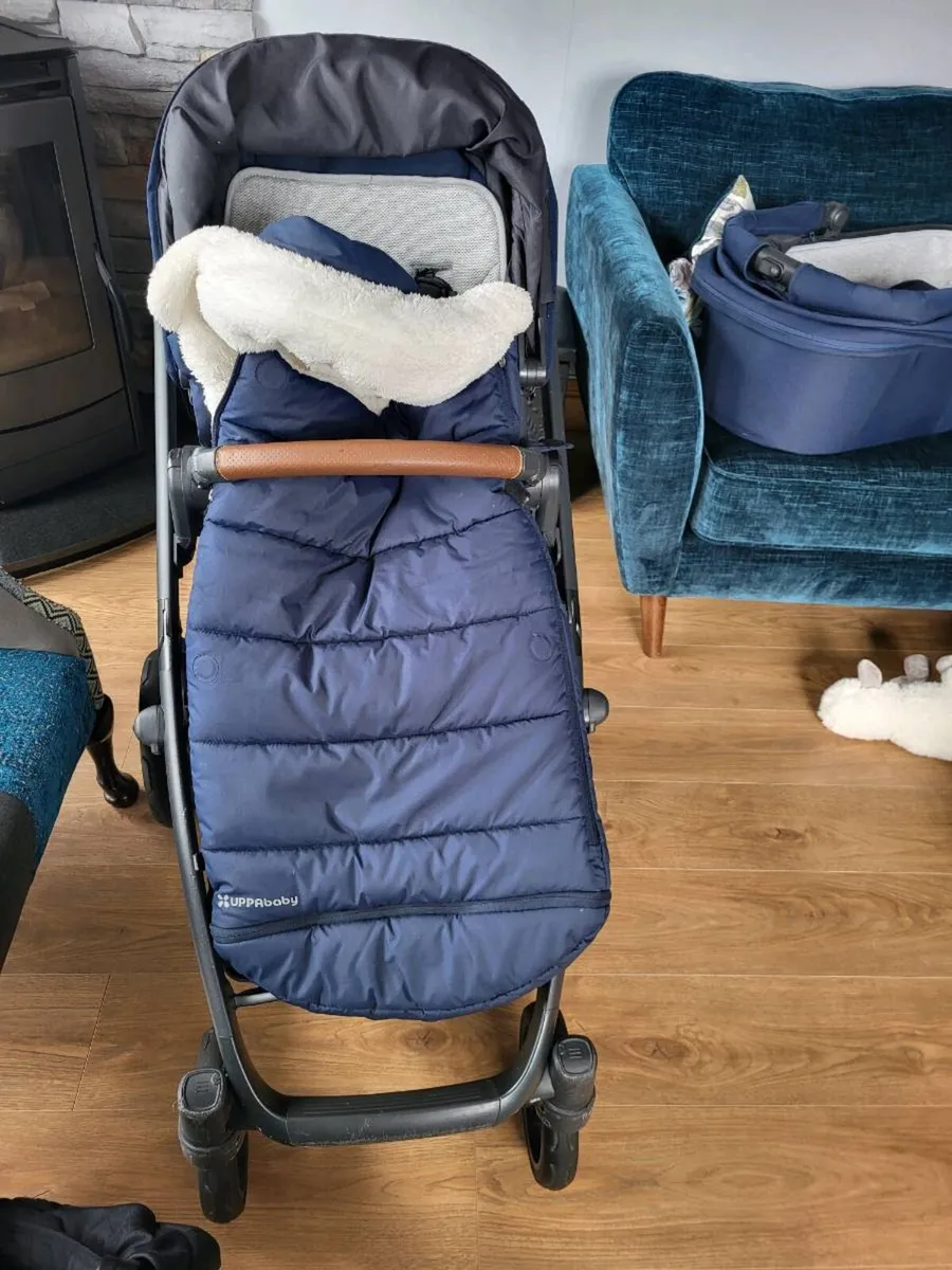 Uppa Vista 2 - Image 1