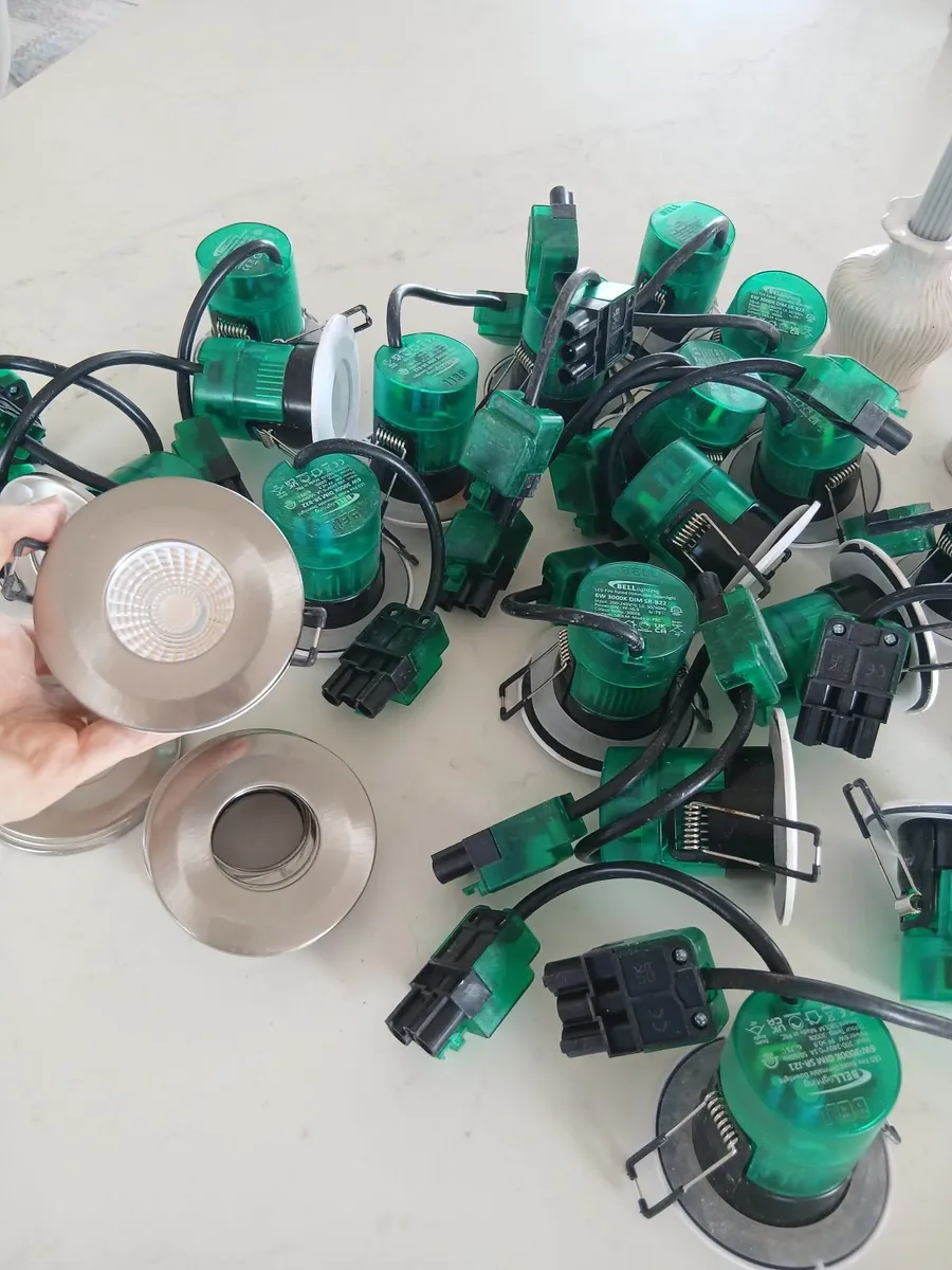 Spotlights - Image 2