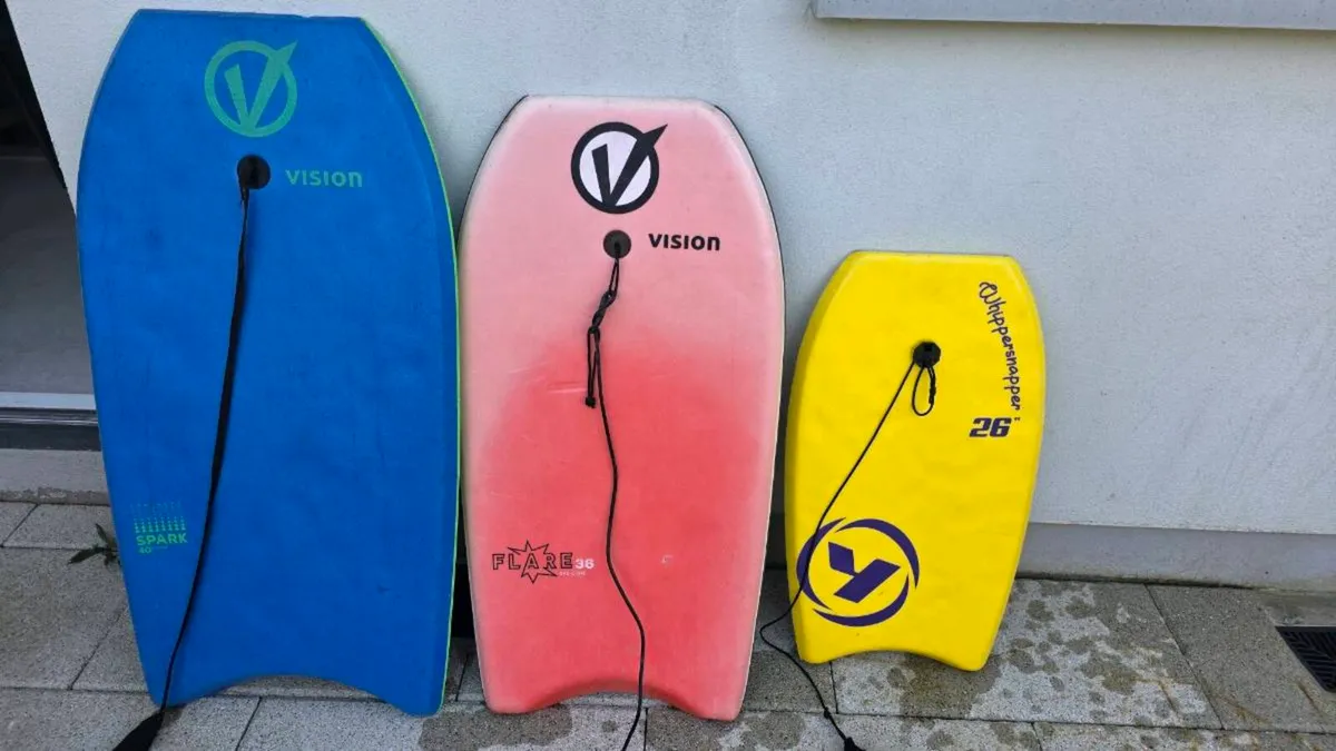 3 body boards and sea chair - Image 2
