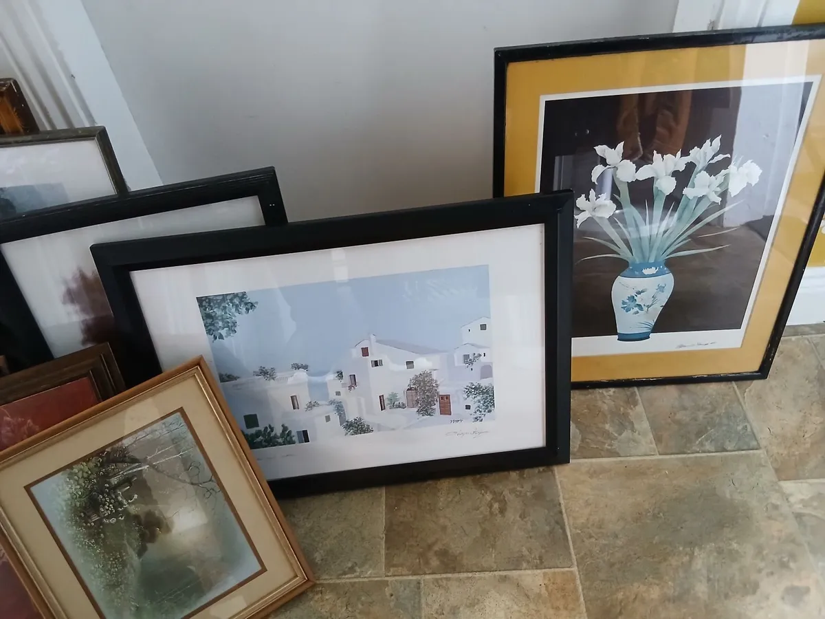 Vintage & Modern Prints Selection (30) - Image 4