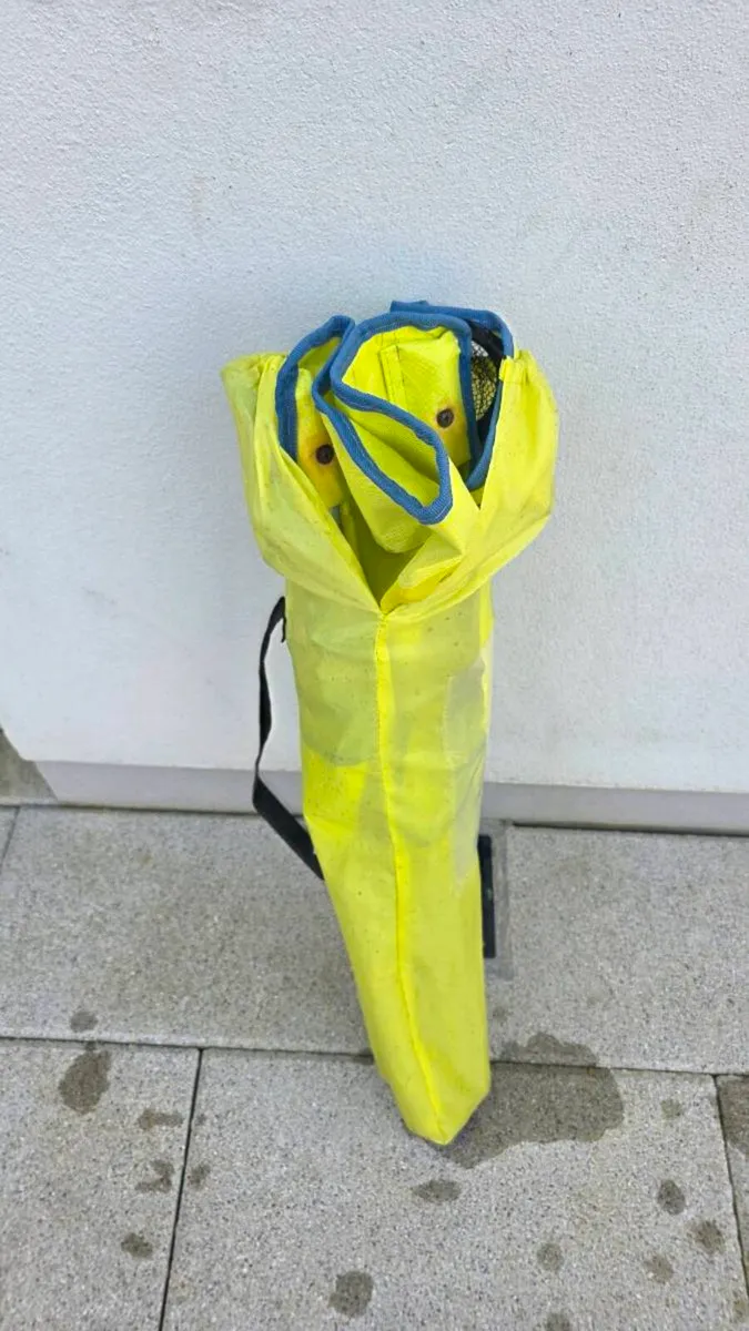 3 body boards and sea chair - Image 4