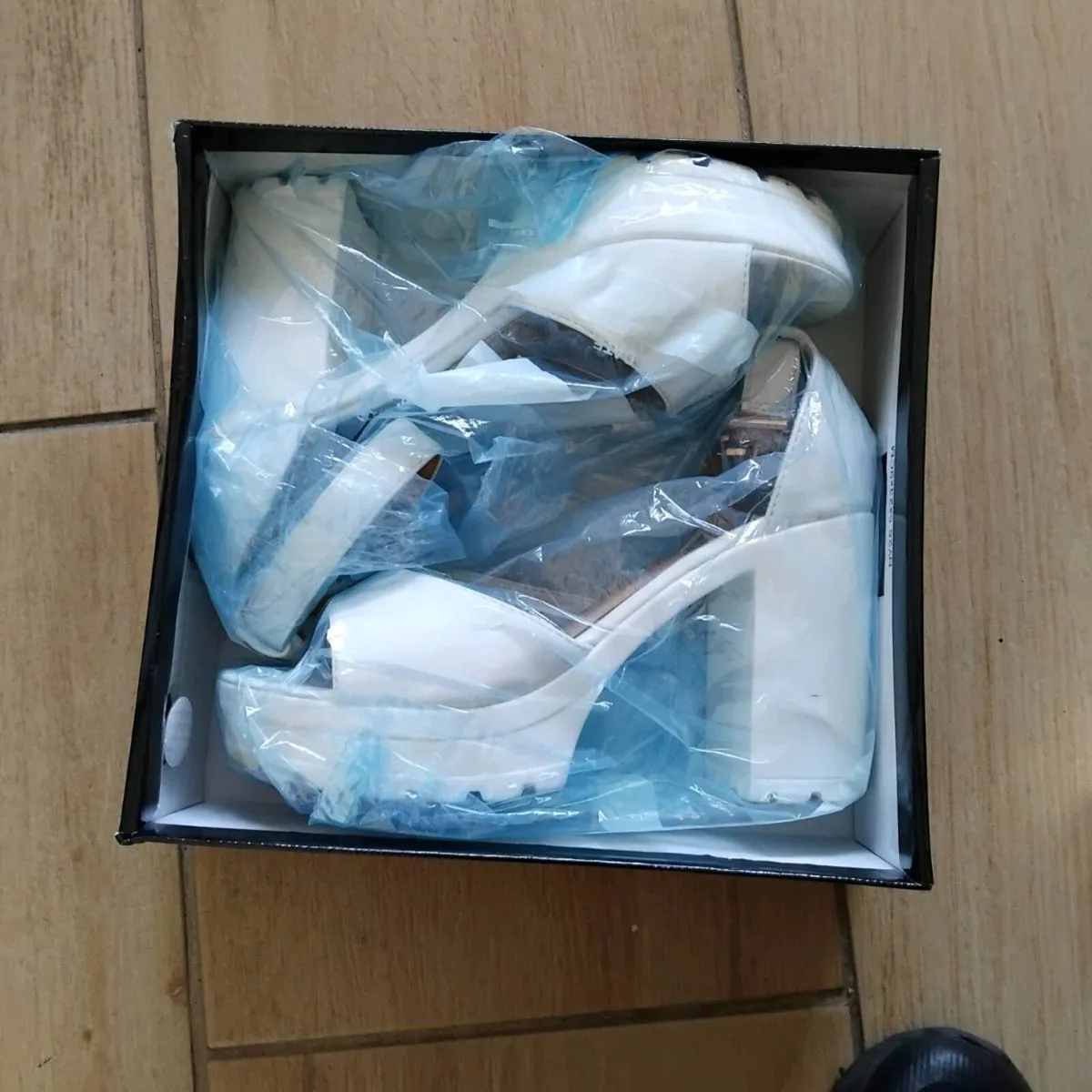 Ladies shoes - Image 3