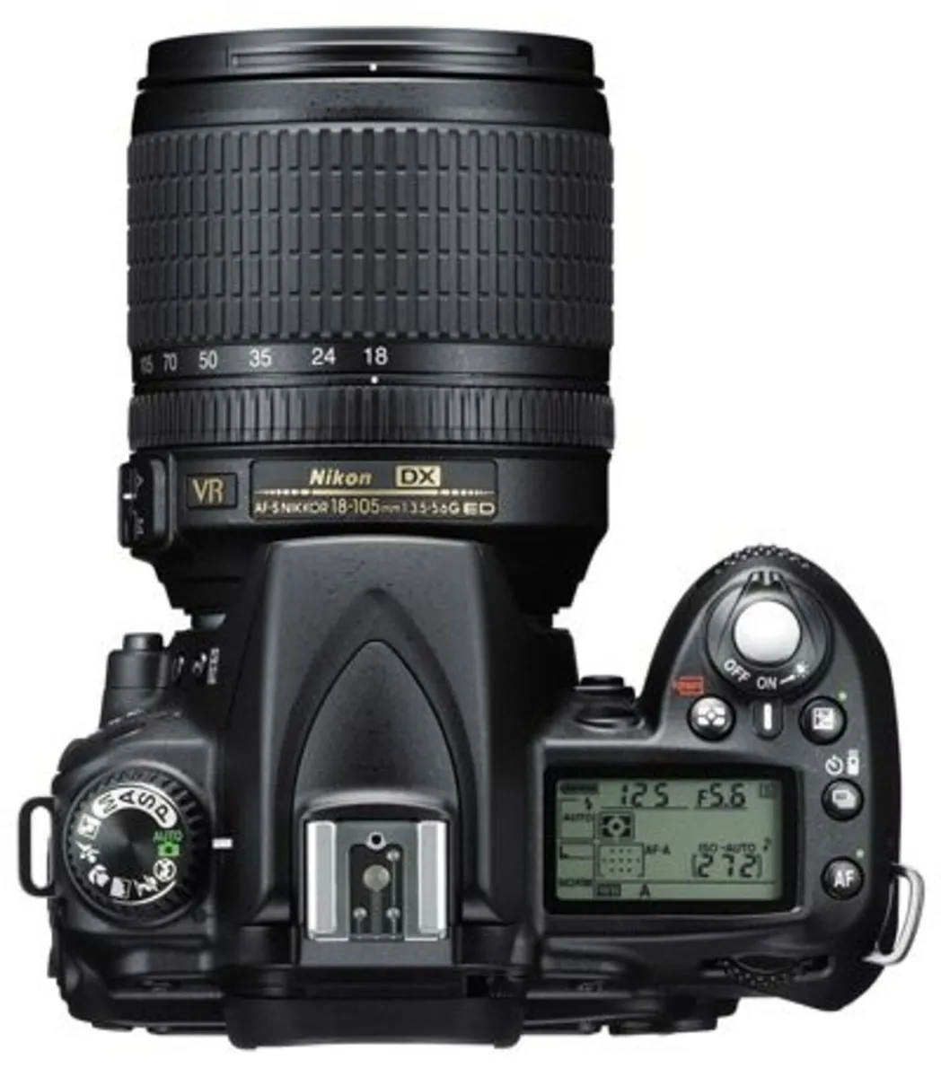 Nikon D90 with AF-S DX 18-105mm f/3.5-5.6 G ED VR - Image 2