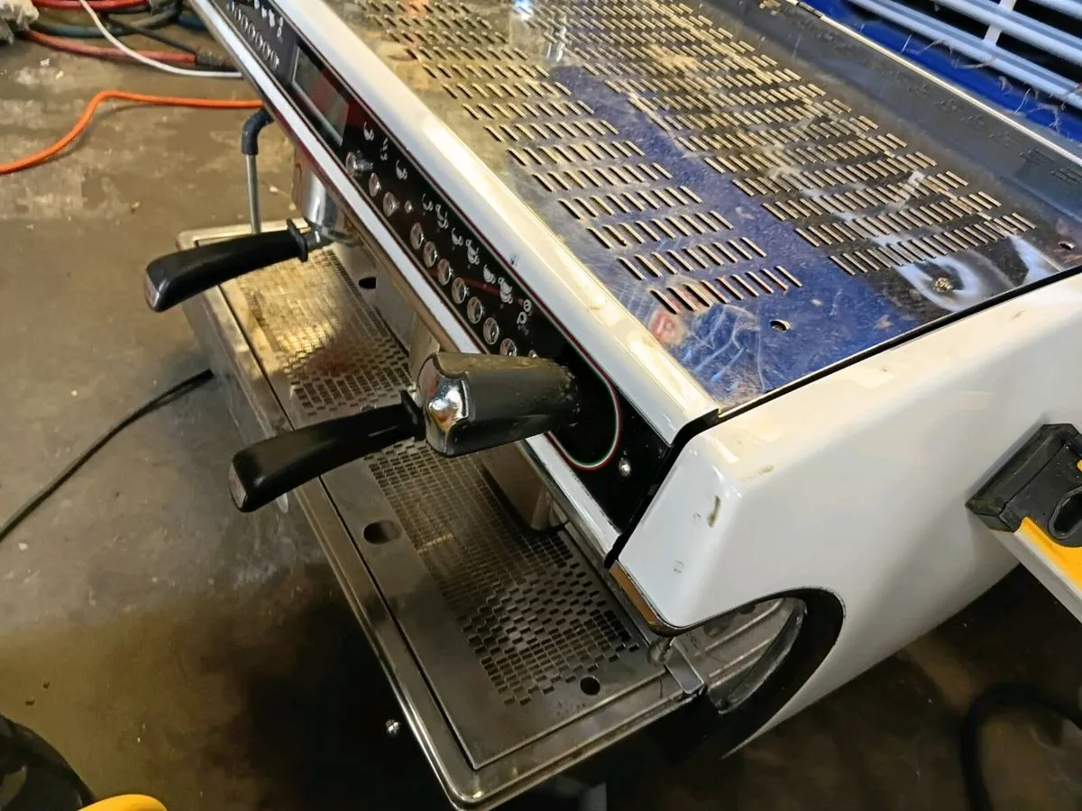 Coffee machine - Image 2