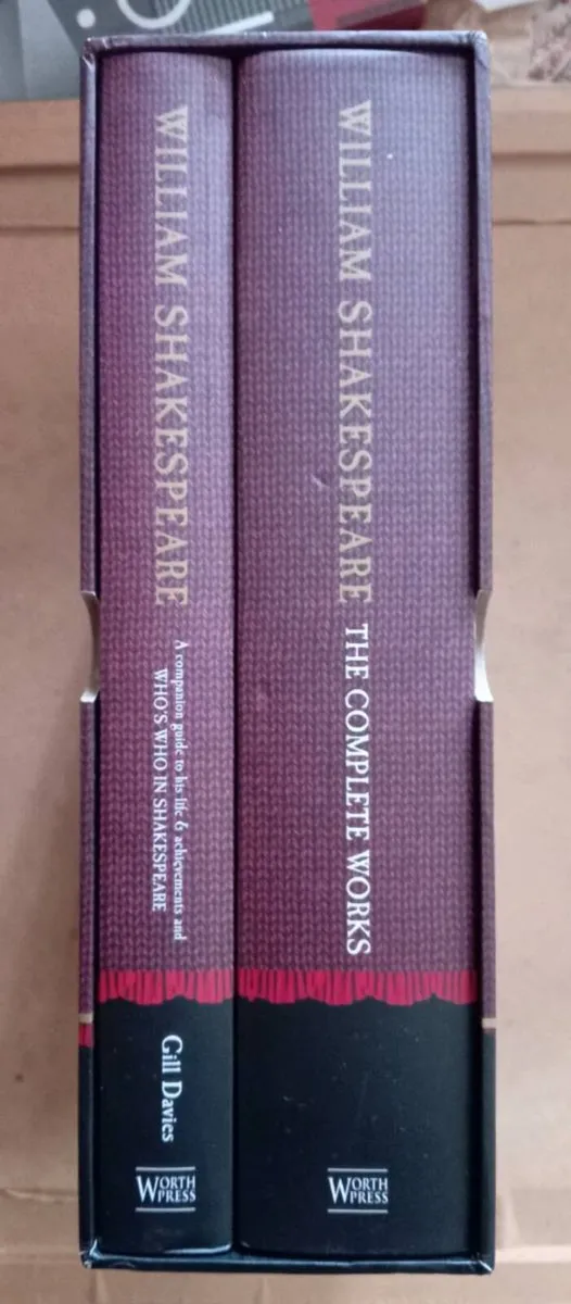 Shakespeare The Complete Works Bookset - Image 2