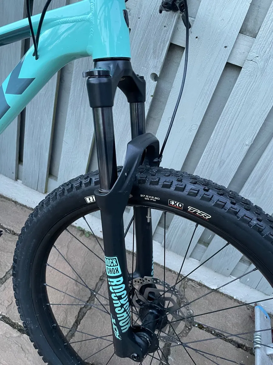 Mountain Bike- Trek Roscoe 7 - Image 3