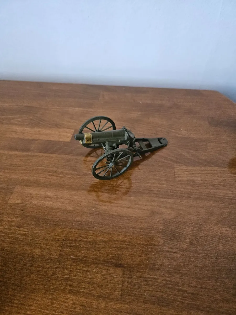 Britain's 1950's British WW1 Artillery - Image 3