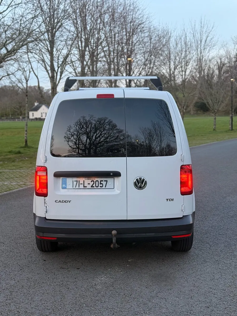 Volkswagen Caddy |WARRANTY| - Image 4