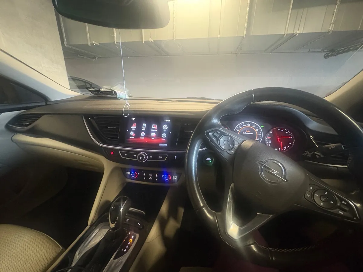 Opel Insignia 2018 - Image 3