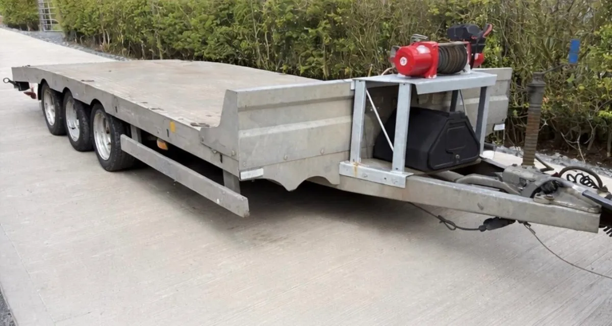 Dale Kane 16ft beaver tail - Image 1