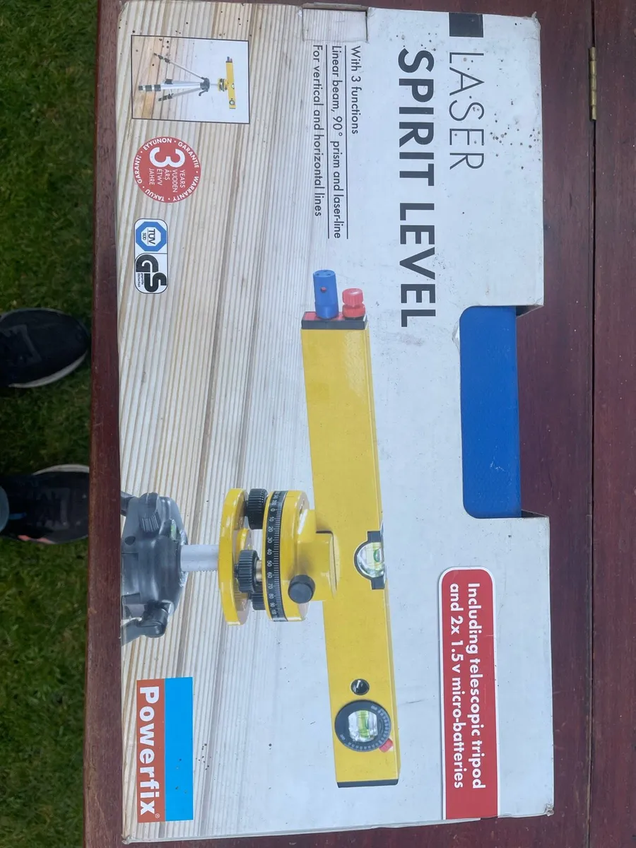 Laser Spirit Level - new in box - Image 1