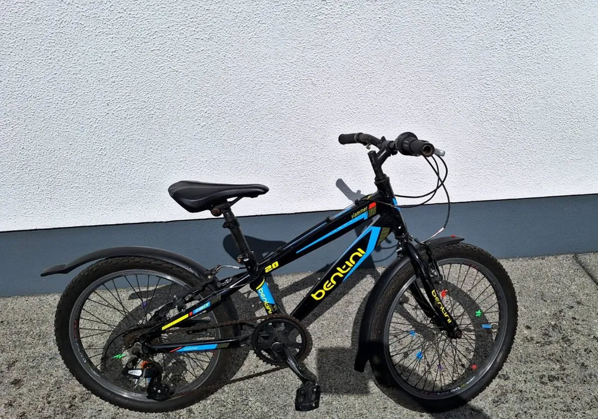 Kids bike - Image 1
