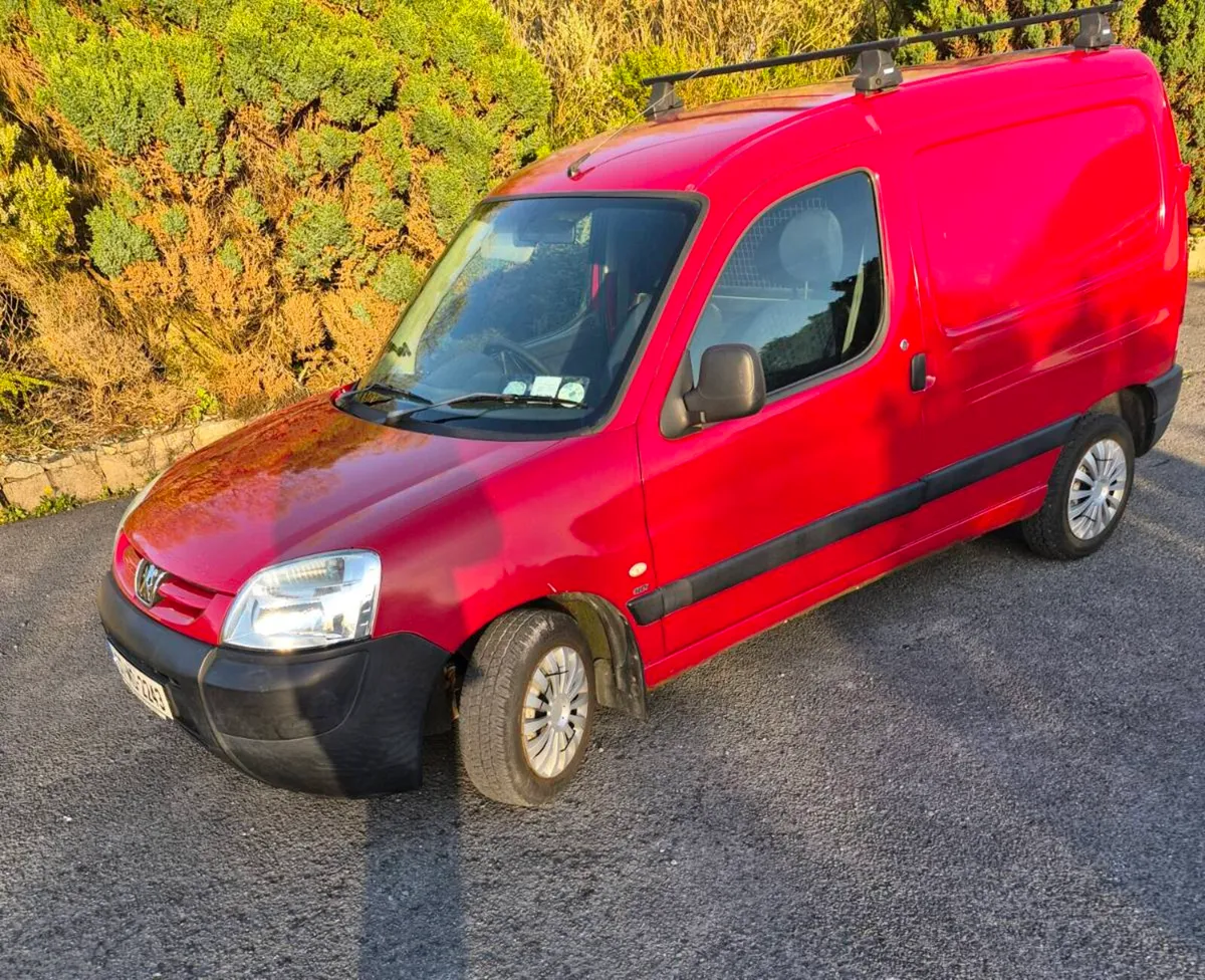 Van with Test - Image 3
