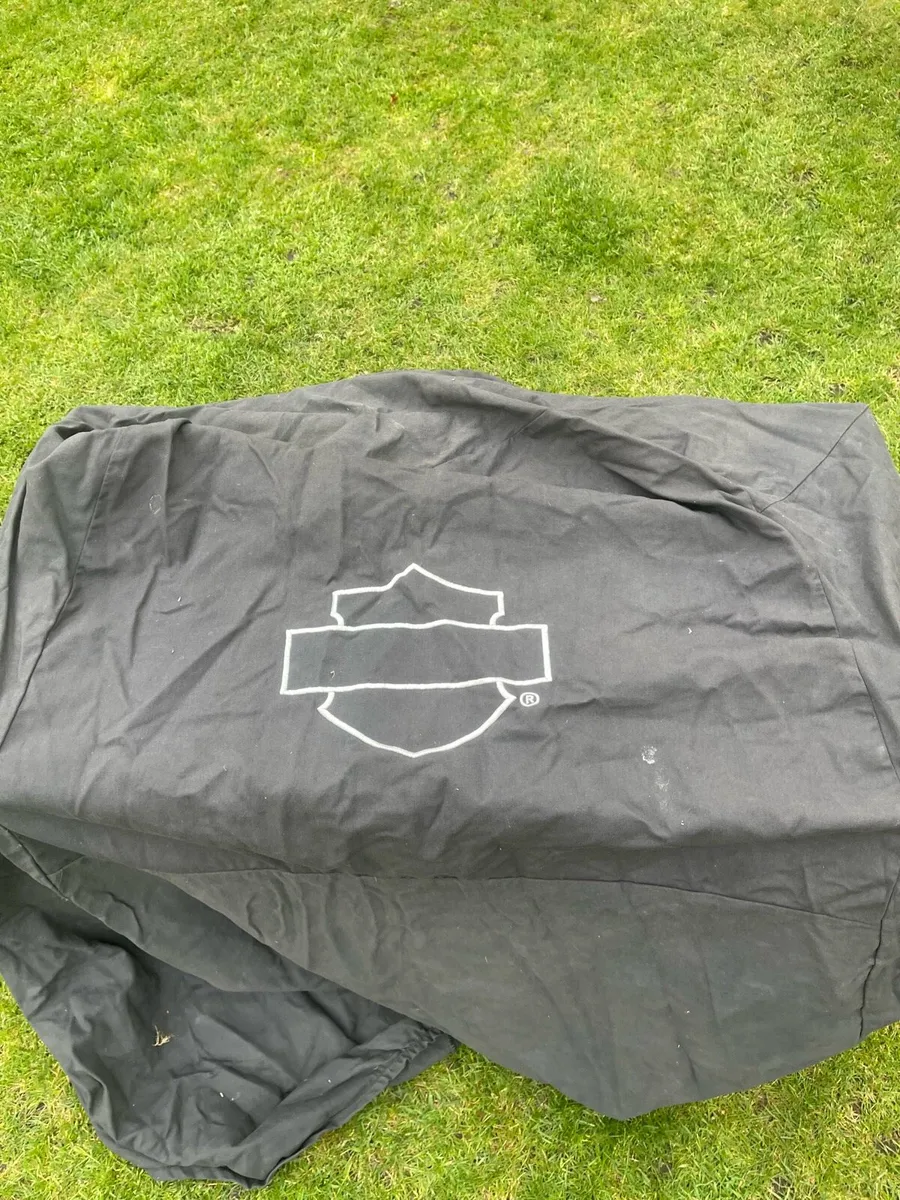 Motorcycle cover