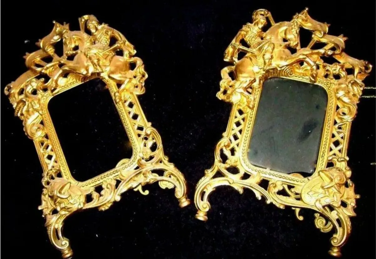 Pair Of Substantial Brass Photo Frames - Image 3
