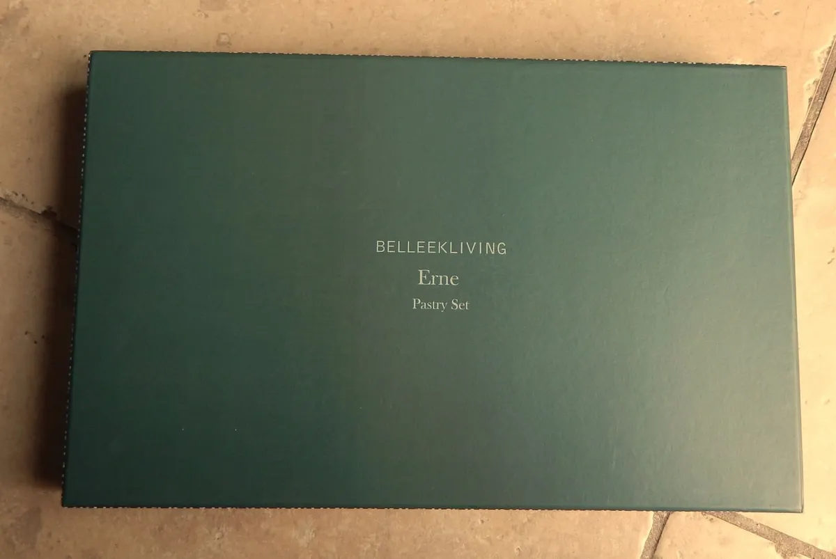 BELLEEKLIVING  Erne Pastry Set, New - Image 3