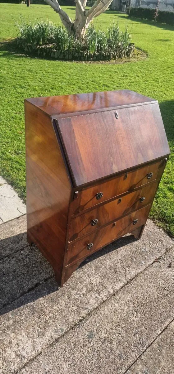 Antique writing desk - Image 1