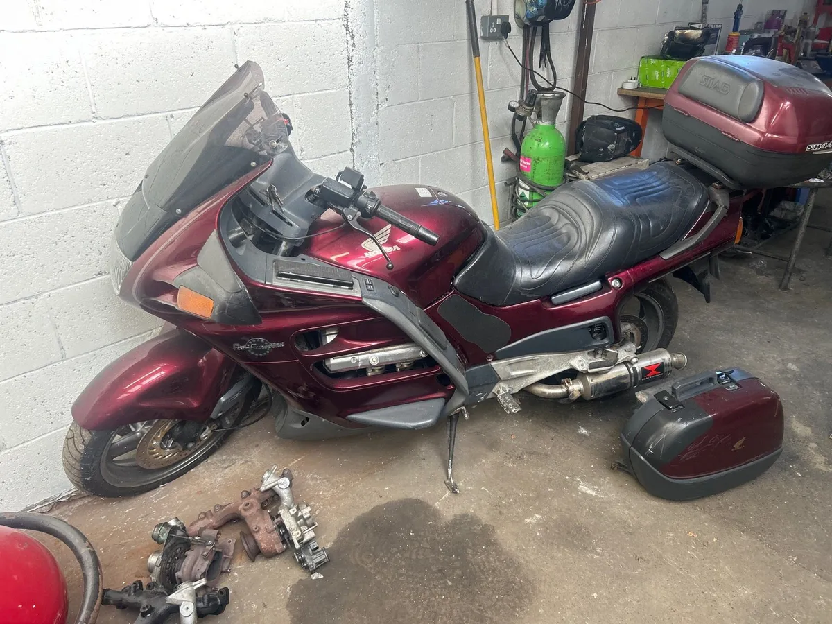 Honda pan European - Image 4