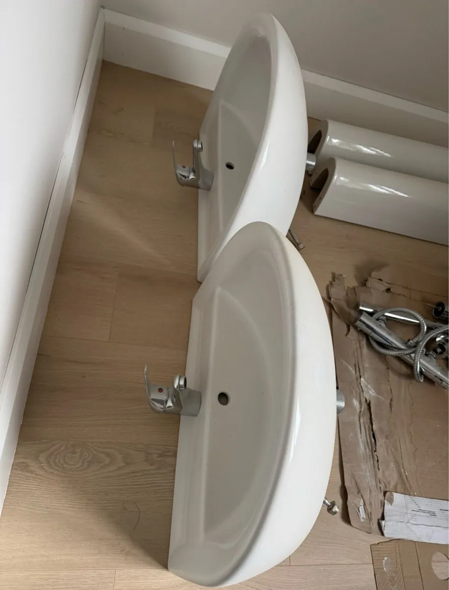 Bathroom Sinks - Brand New - Armitage Shanks White - Image 3