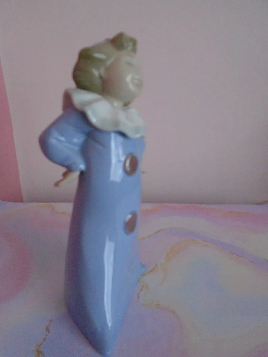 Nao ornament, Home decor, Collectables - Image 2