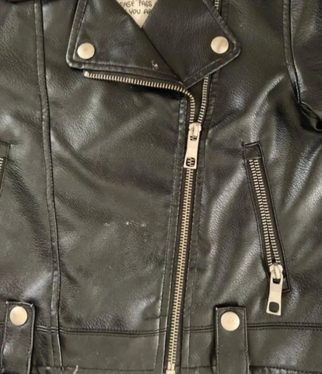 Girls Clothes Bundle: 7-8yrs (some labelled 8-9yrs - Image 3