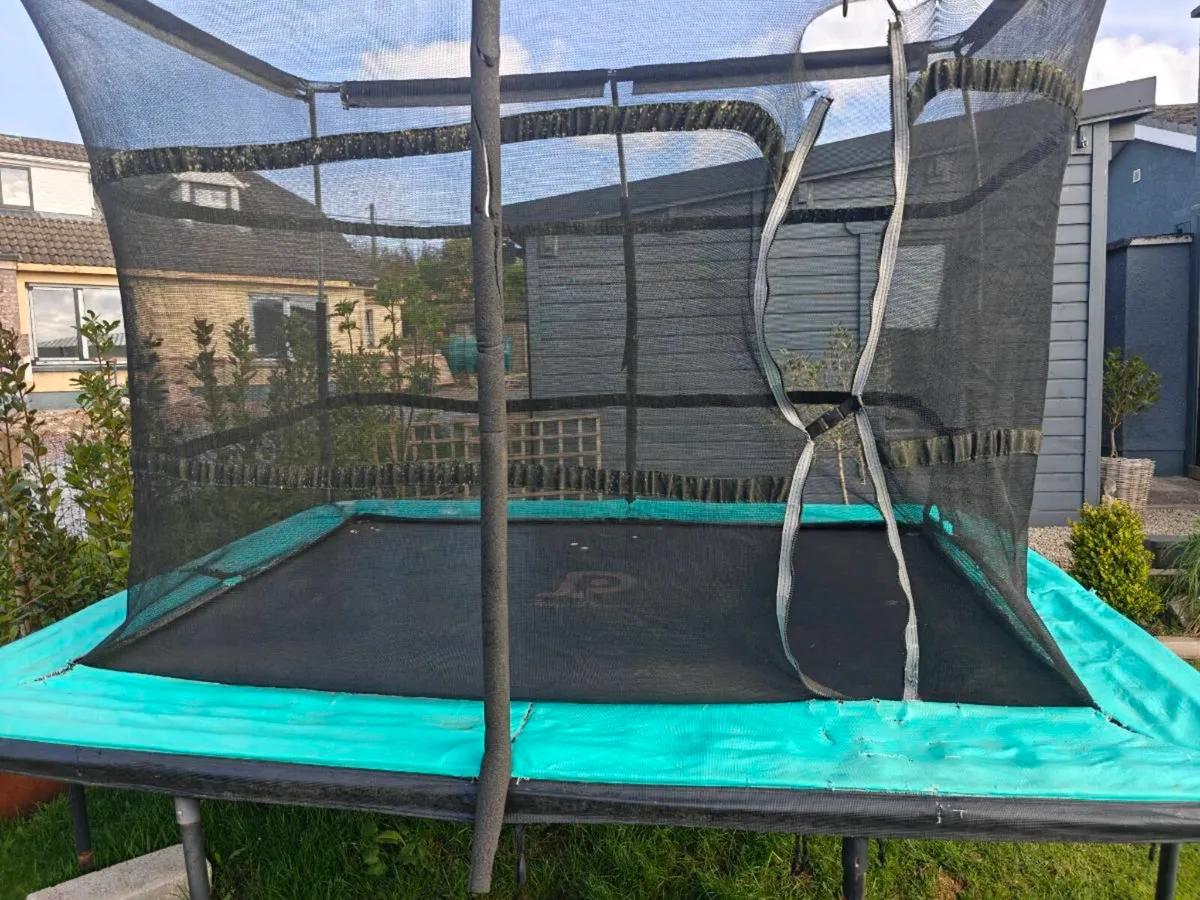Trampoline - Image 2