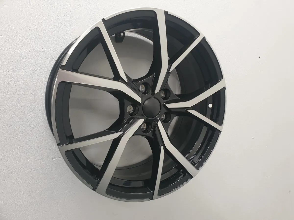 18" 19" 20" Volkswagen Estoril Style - Image 4