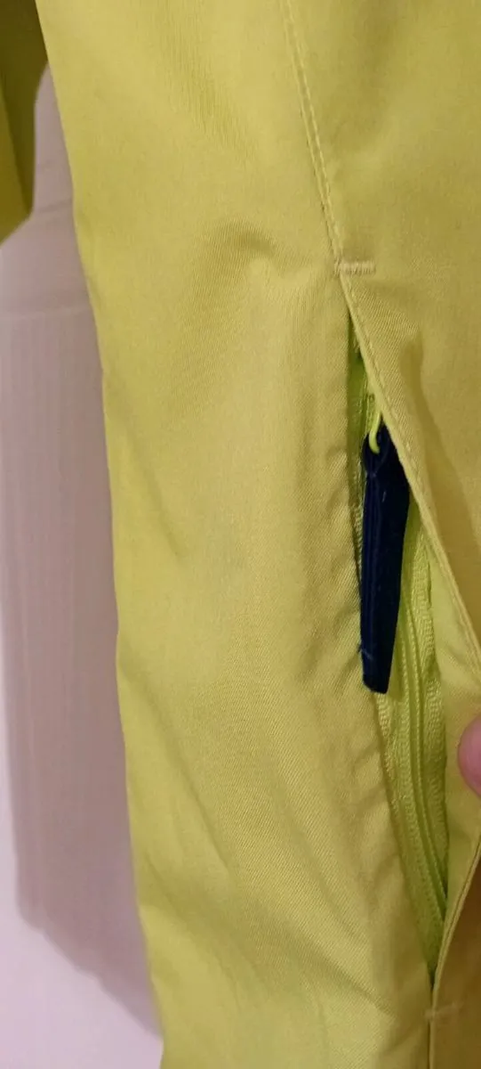 Boys Jacket NEW - Image 3