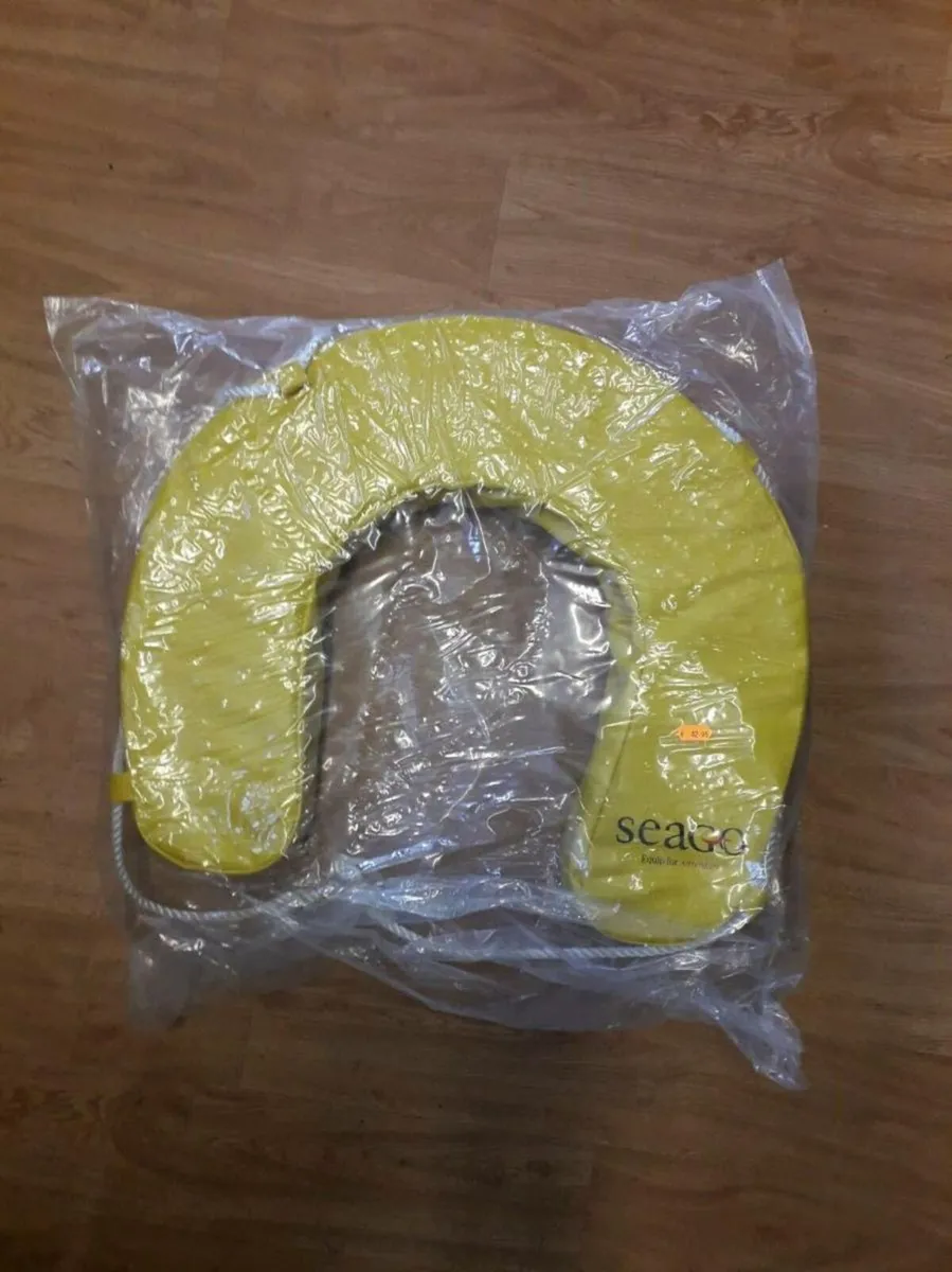 New Horse-shoe Lifebuoy. - Image 1