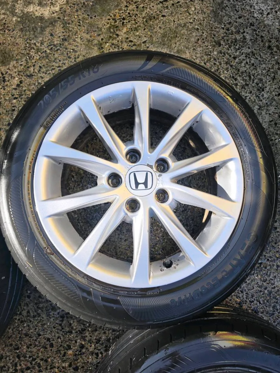 Honda Civic Alloys - Image 2
