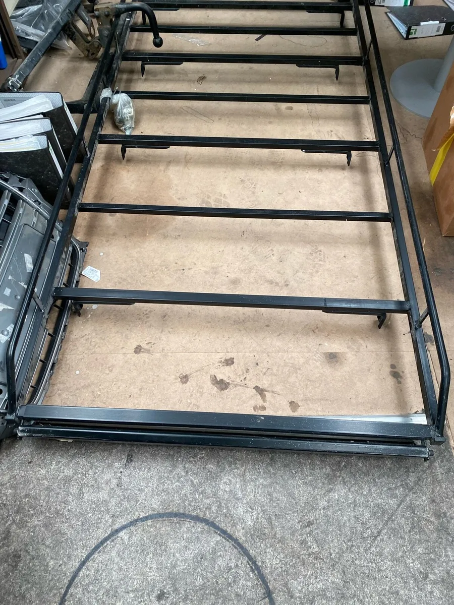 Caddy maxi roof rack - Image 1