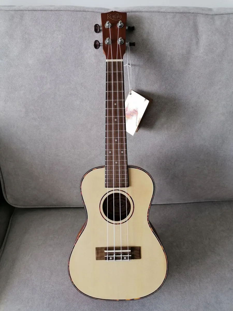 UKELELE - Image 1