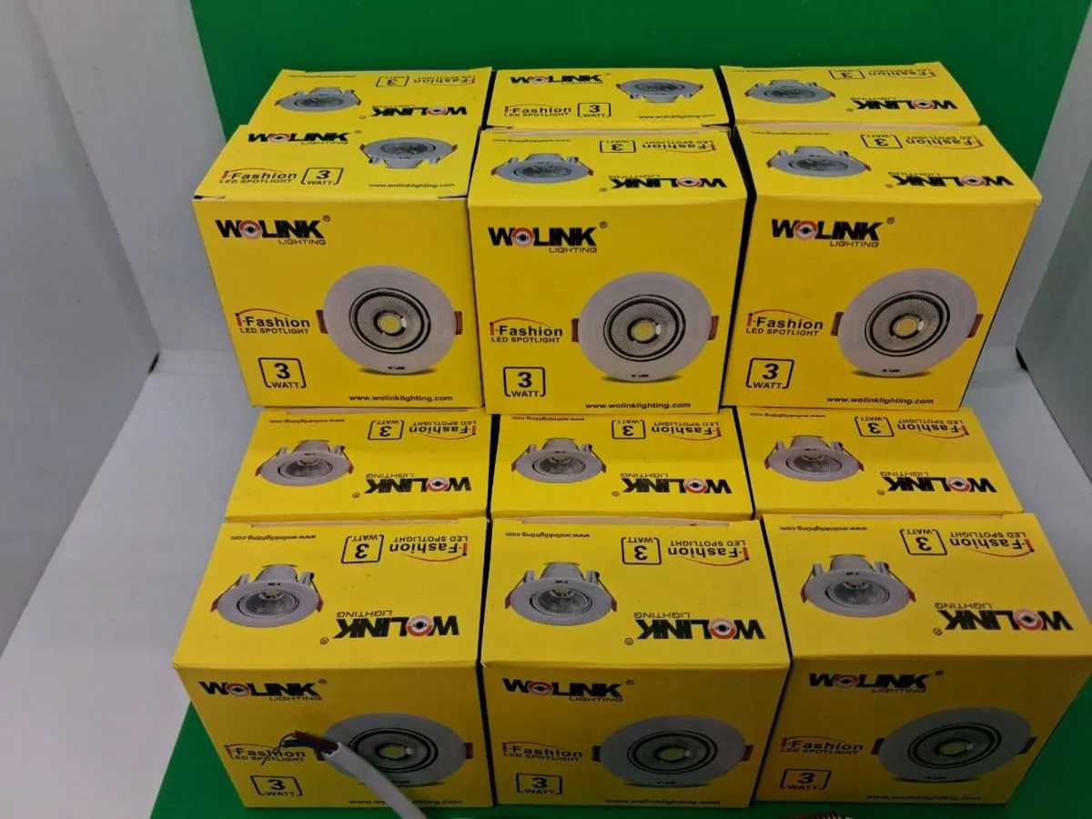 Postage - Pack of 18 x 3 Watt Recessed Led Downlig - Image 2