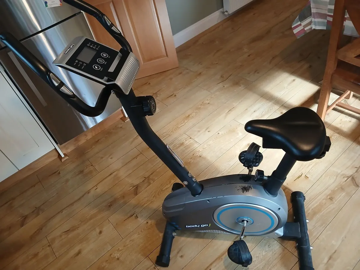 Exercise bike - Image 1