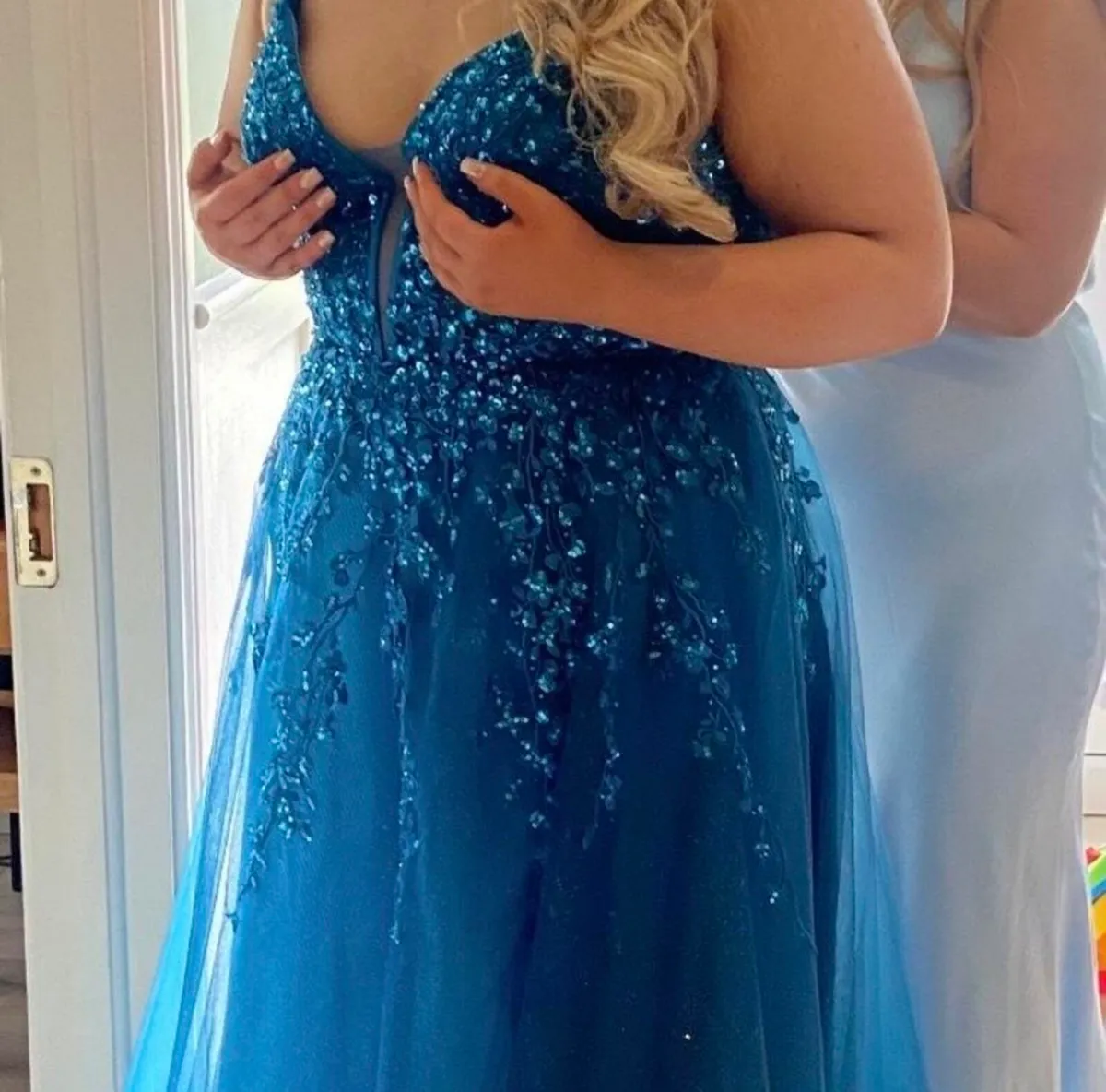 Debs dress - Image 2