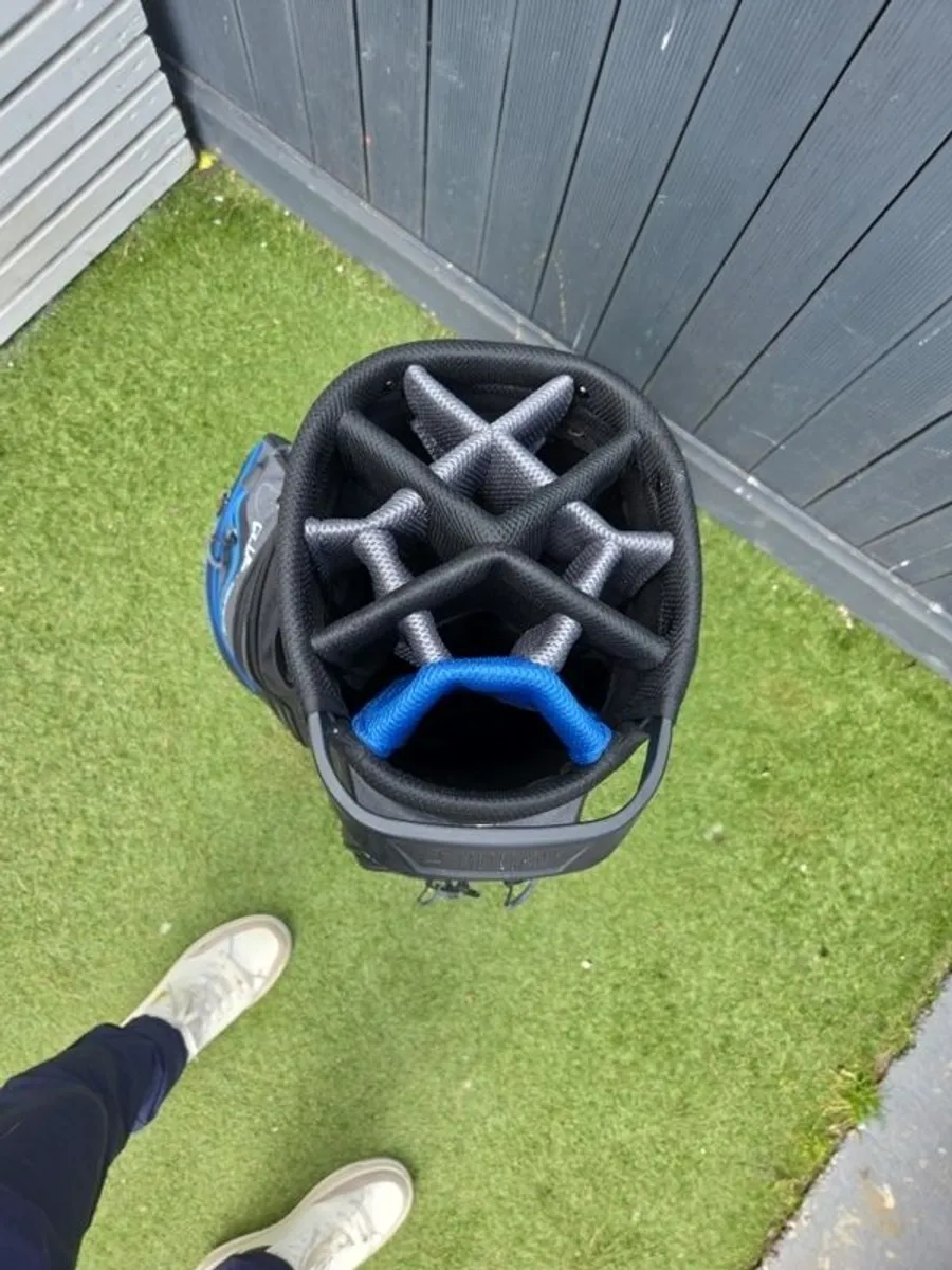 Motocaddy Club Series Cart Golf Bag - Image 4