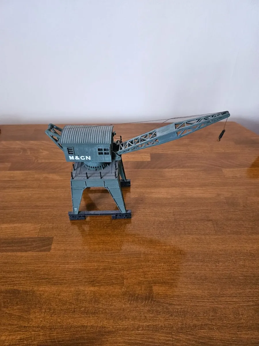 Hornby Airfix OO Gauge Dockside Crane - Image 2