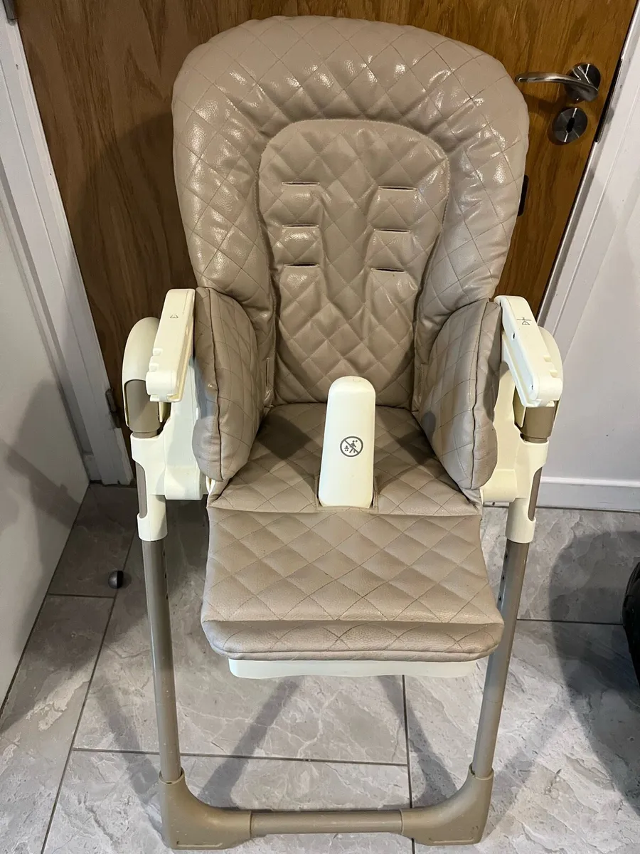 High chair - Image 2