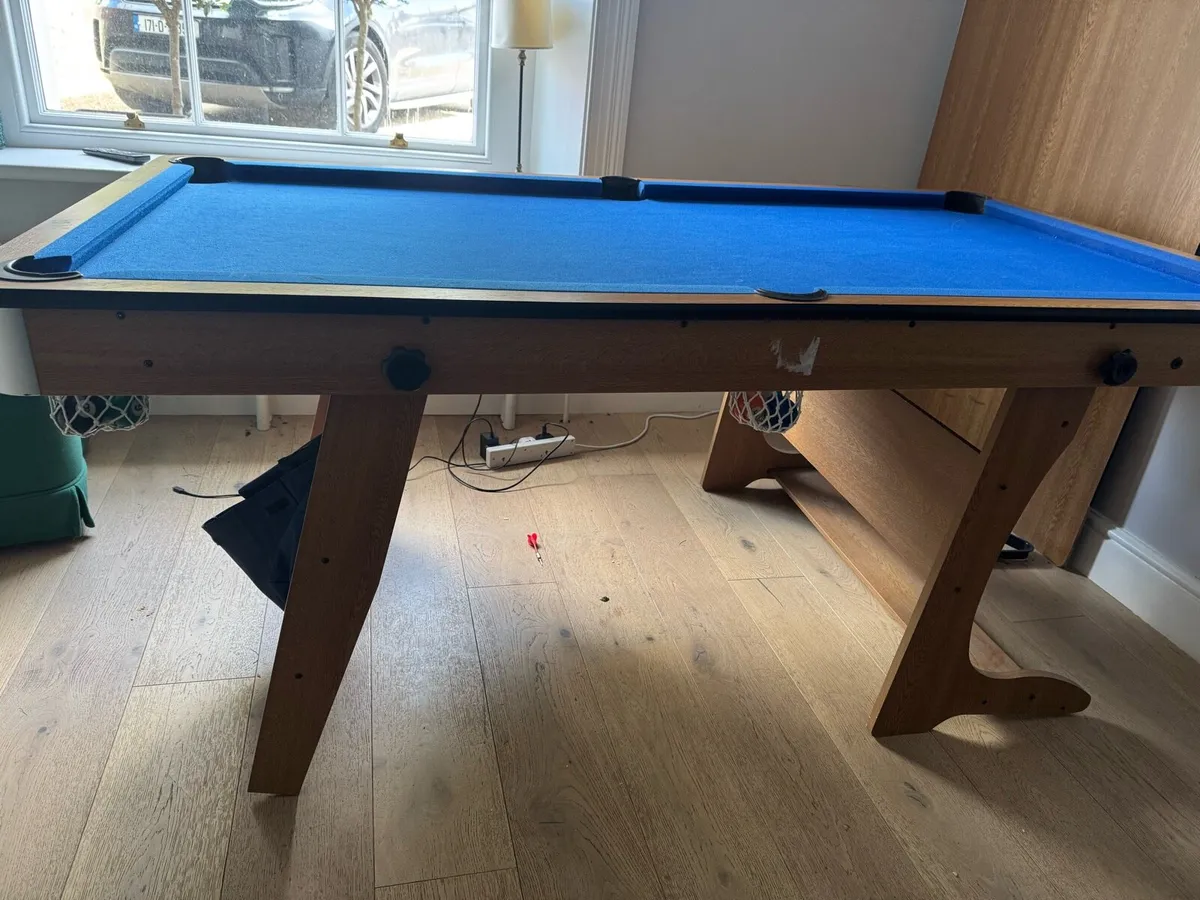 Pool table - Image 2