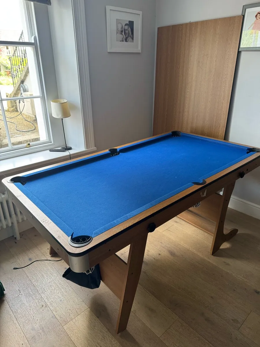Pool table - Image 4