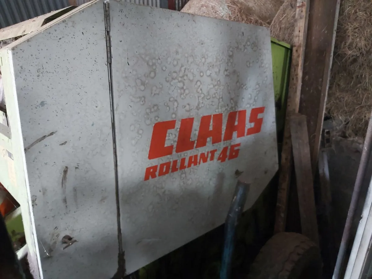 Claas 46 Round Baler - Image 1