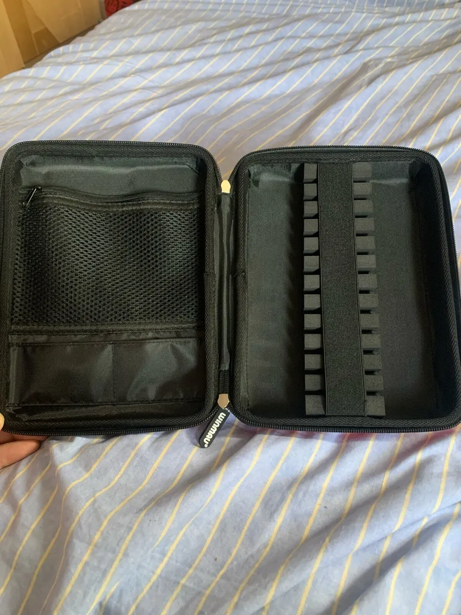 Winmau G4 darts case - Image 2