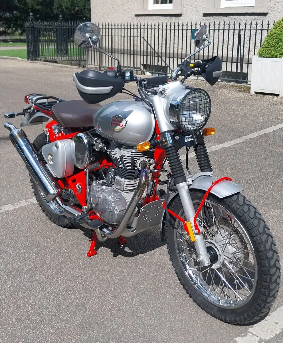 ROYAL ENFIELD BULLET - Image 1