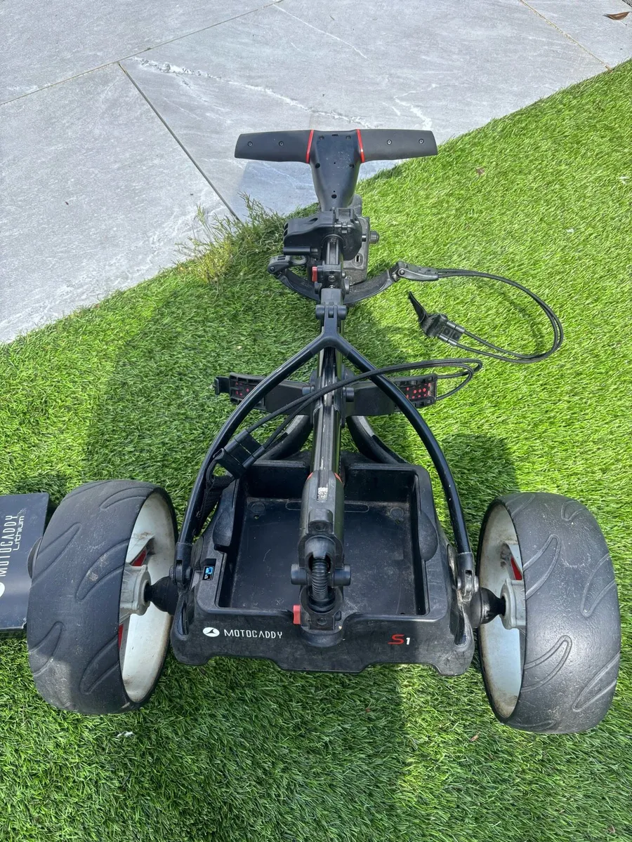 Motocaddy S1 Electric Golf Trolley (Lithium) - Image 2