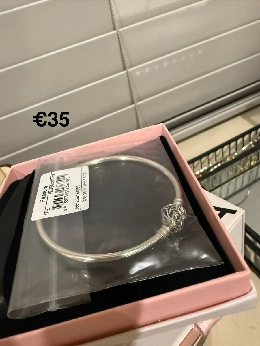 ✨✨Micheal Kors Watch, Pandora Jewelery, Jewelery✨✨ - Image 4