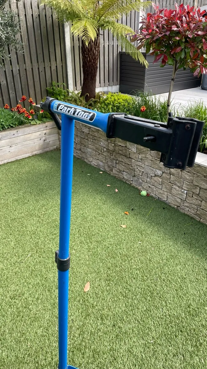 Bike holder tool - Image 3