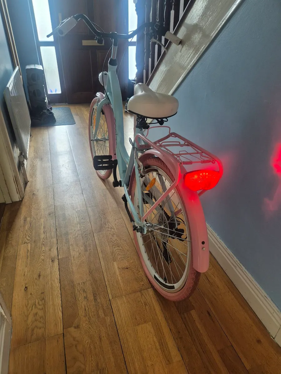 Sport & Hobbies - Image 3