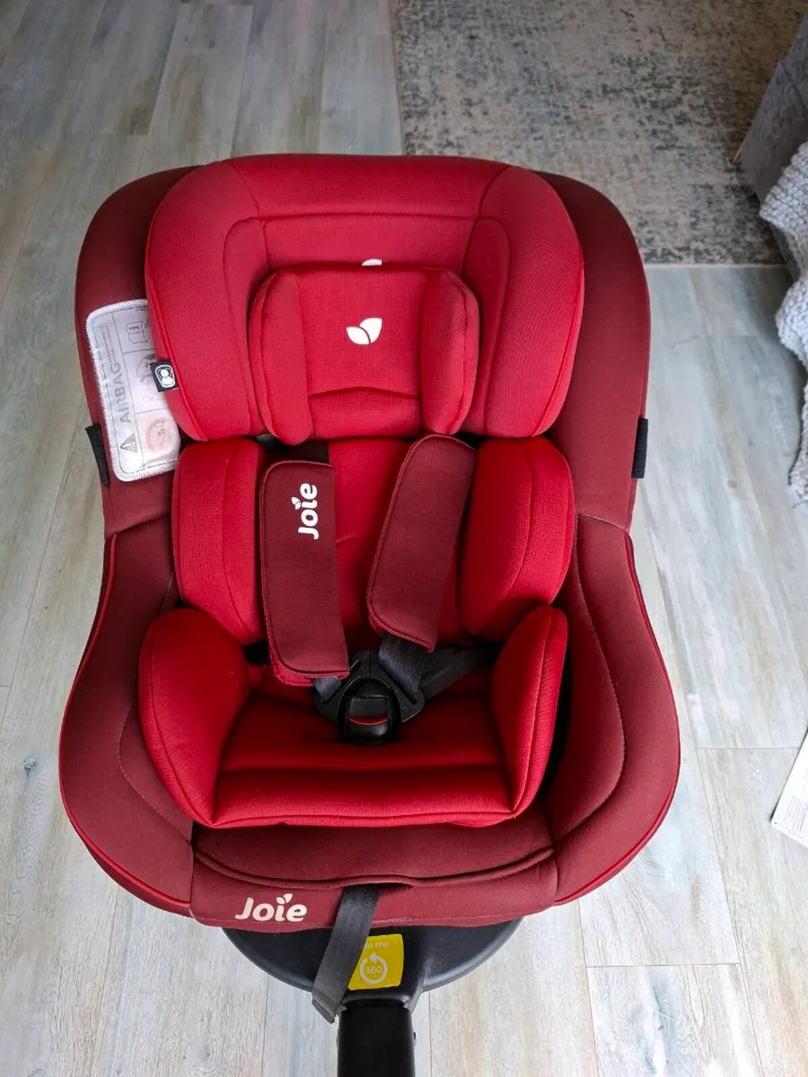 Joie 360 Spin Car Seat - Image 1