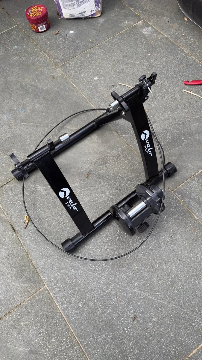 Cycling trainer - Image 1