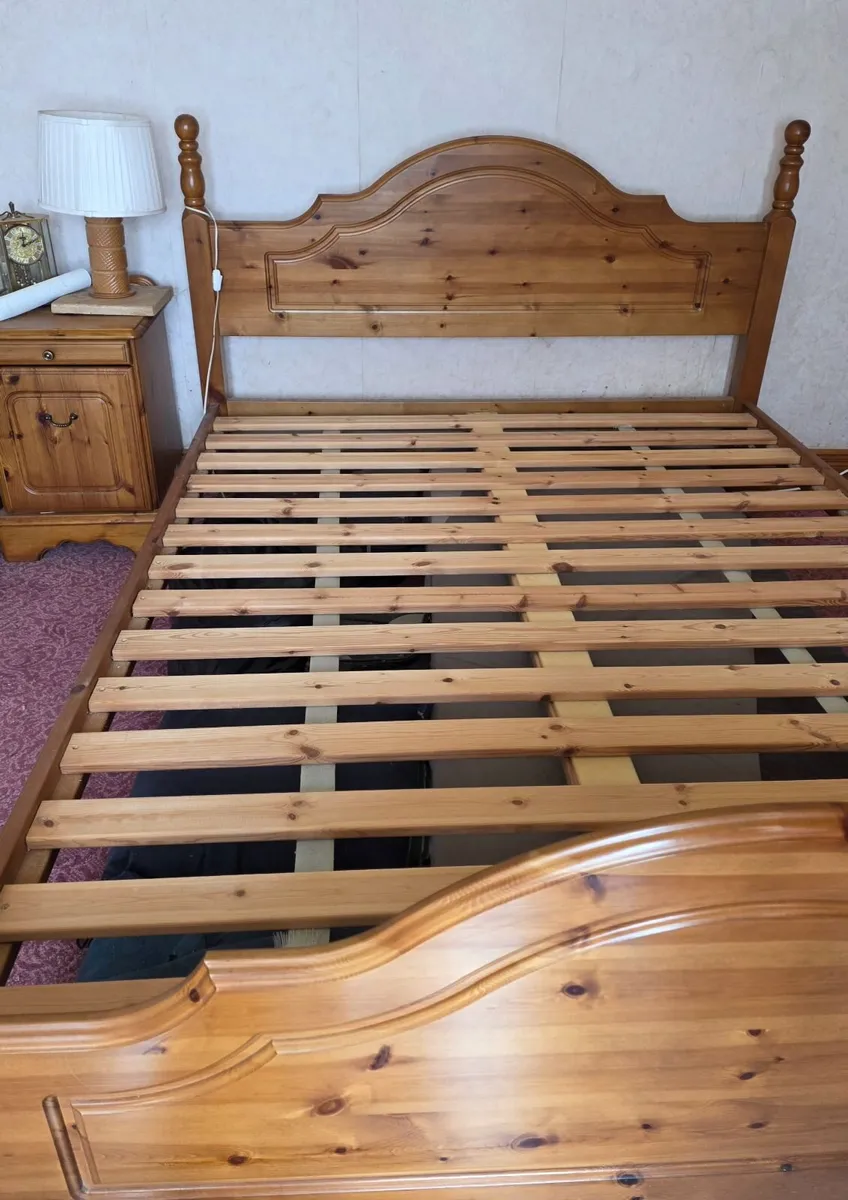 Bedframe - Image 3